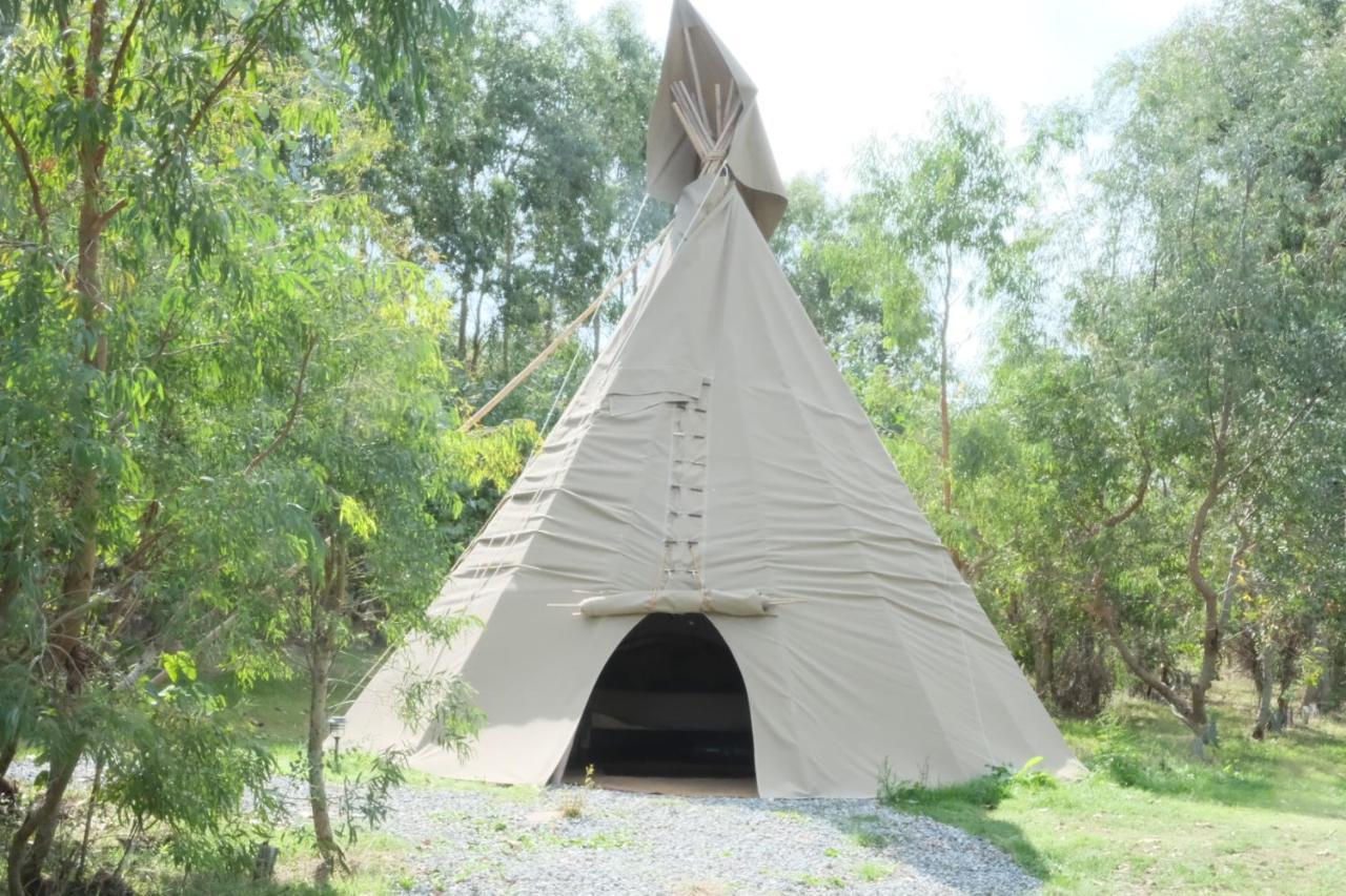 Gumtree Tipis Hotel Bickington Ngoại thất bức ảnh